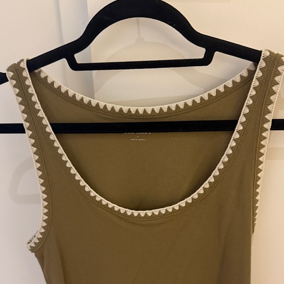 Old Navy Khaki Tank Top with Trim - Picture 2 of 7